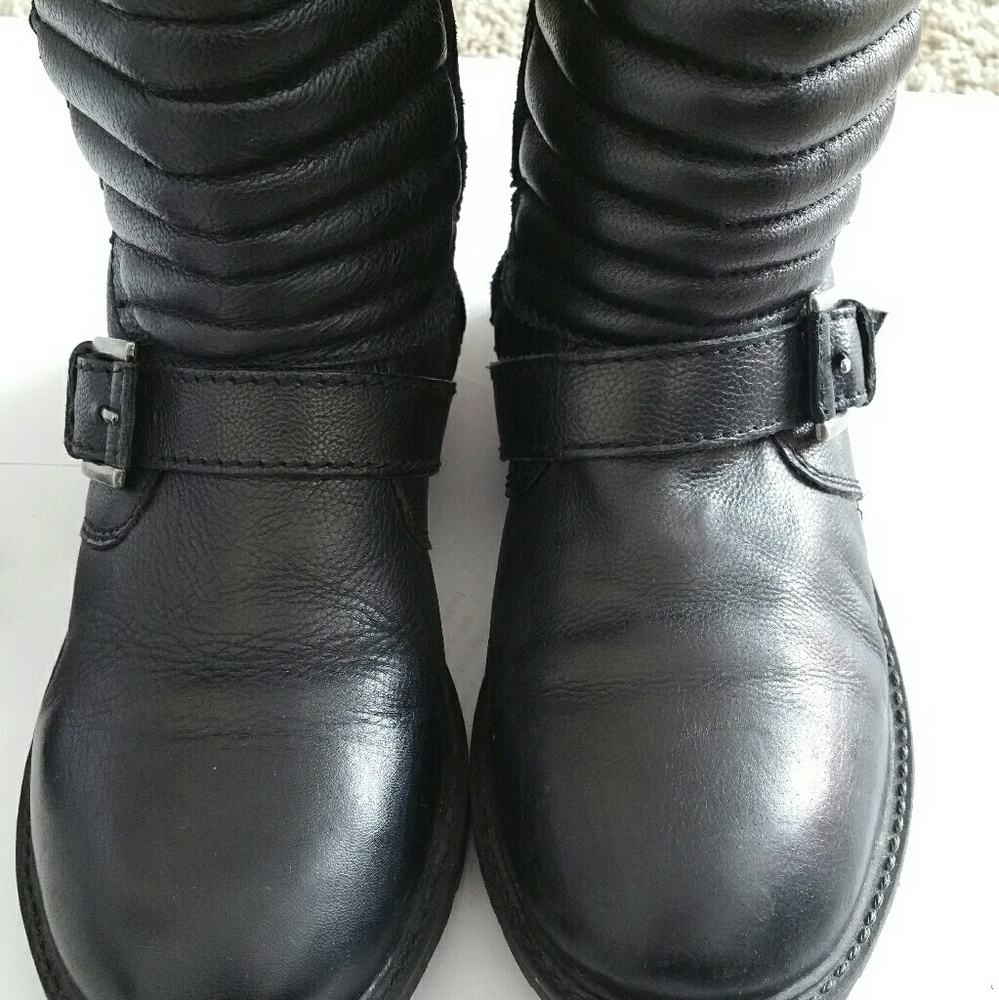 ZARA black leather moto boots - Picture 2 of 8
